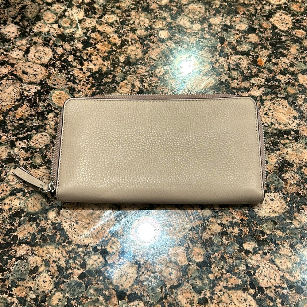 Tory Burch Wallet Large - Picture 3 of 3